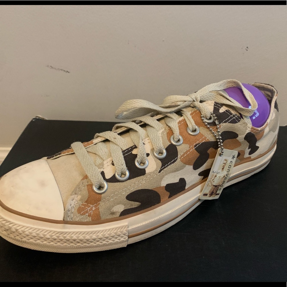 Classic Converse Size 10